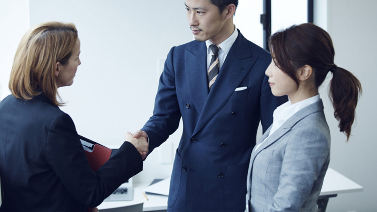 ビジネス通訳・商談アテンド